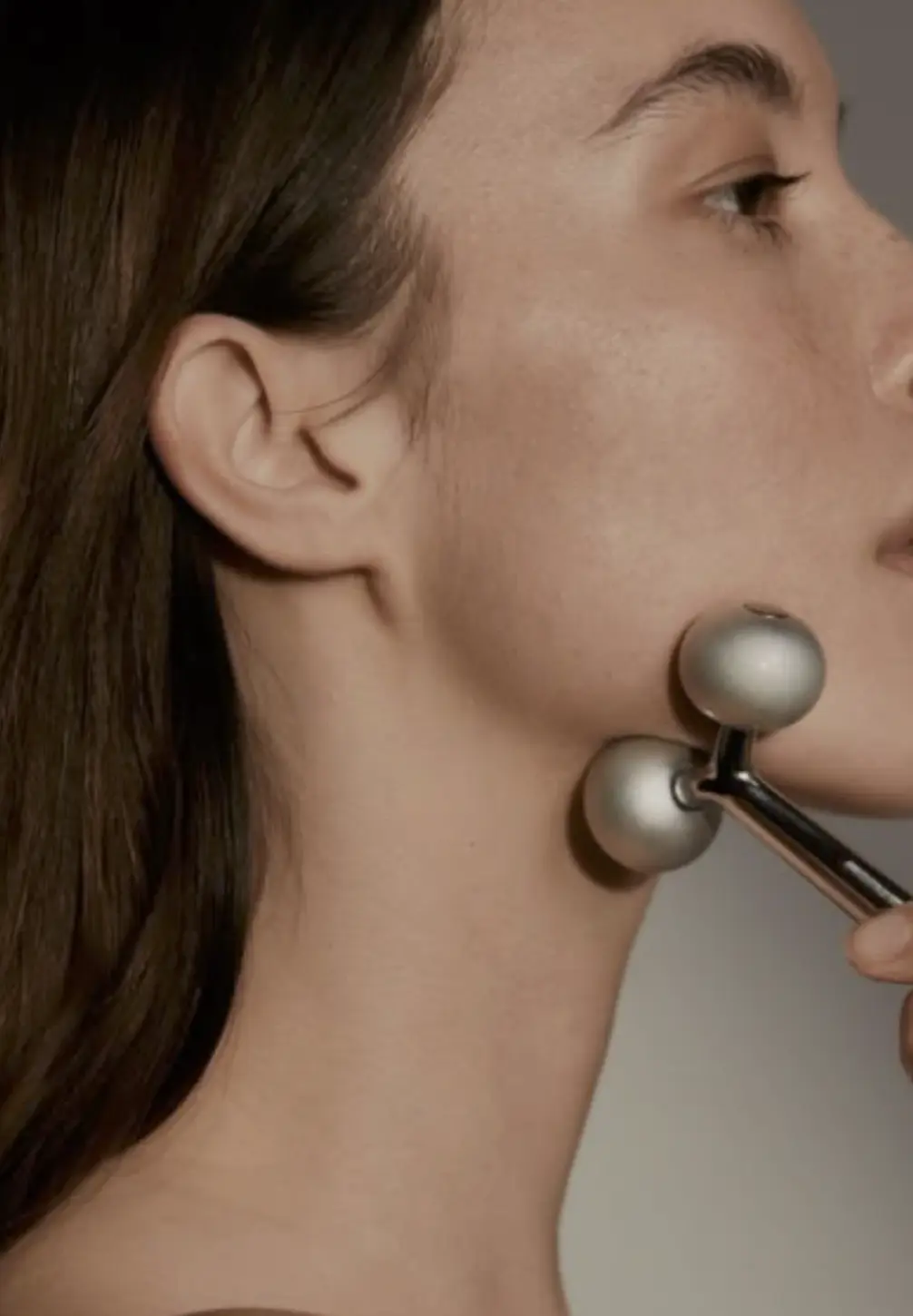 face sculpting led